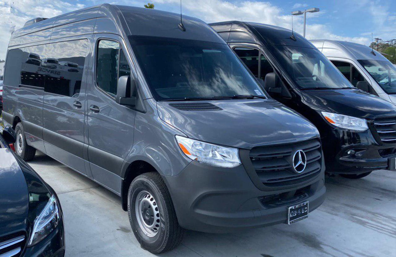 cheap van rentals Nelson